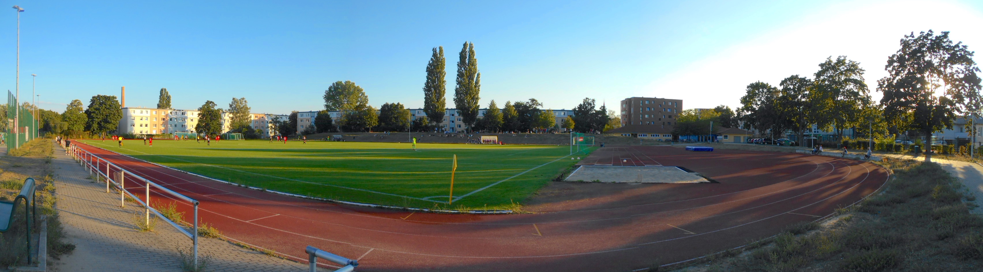 Fritz-Lesch-Sportplatz: 1. FC Union Berlin – FC Viktoria 1889 Berlin