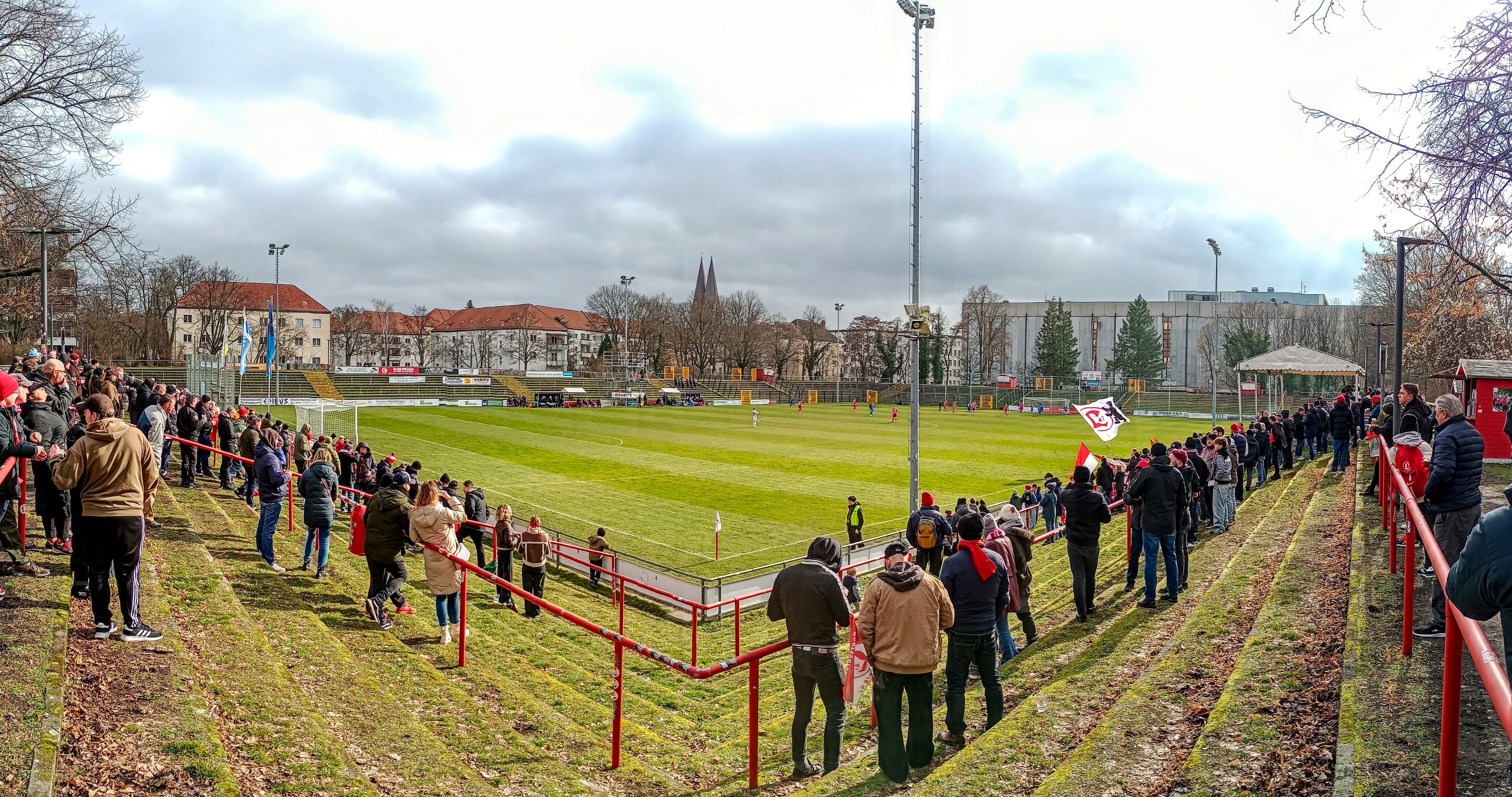 Hans-Zoschke-Stadion: SV Lichtenberg 47 – SC Staaken