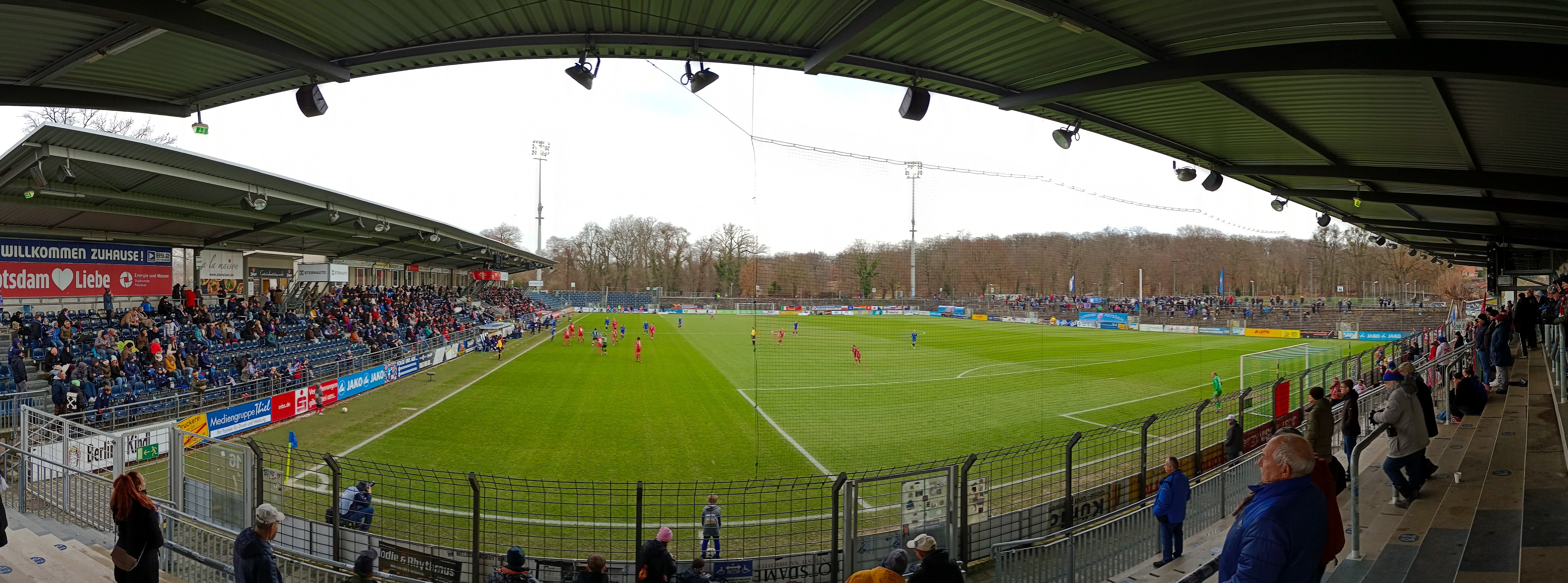 Karl-Liebknecht-Stadion: 1. FFC Turbine Potsdam – 1. FC Köln