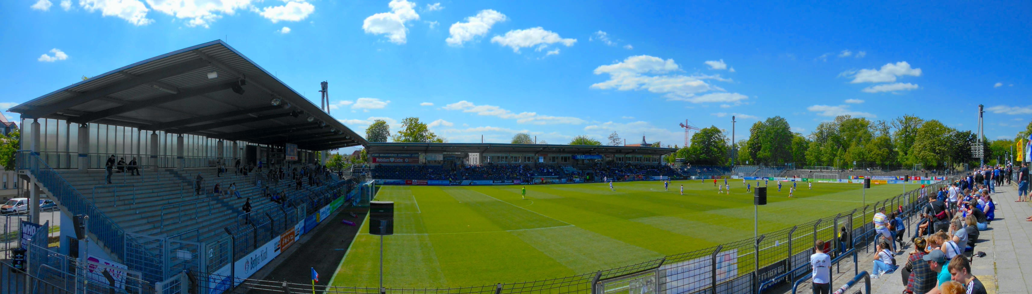 Karl-Liebknecht-Stadion: 1. FFC Turbine Potsdam – TSV Bayer 04 Leverkusen