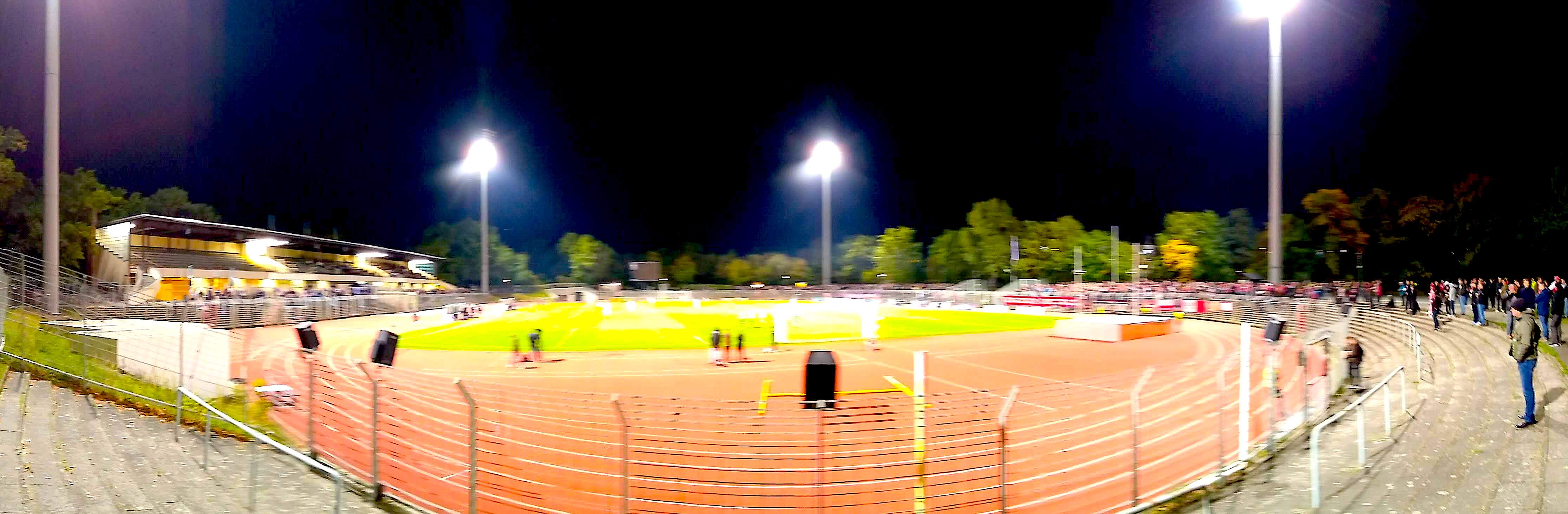 Mommsenstadion: Tennis Borussia Berlin – FC Energie Cottbus
