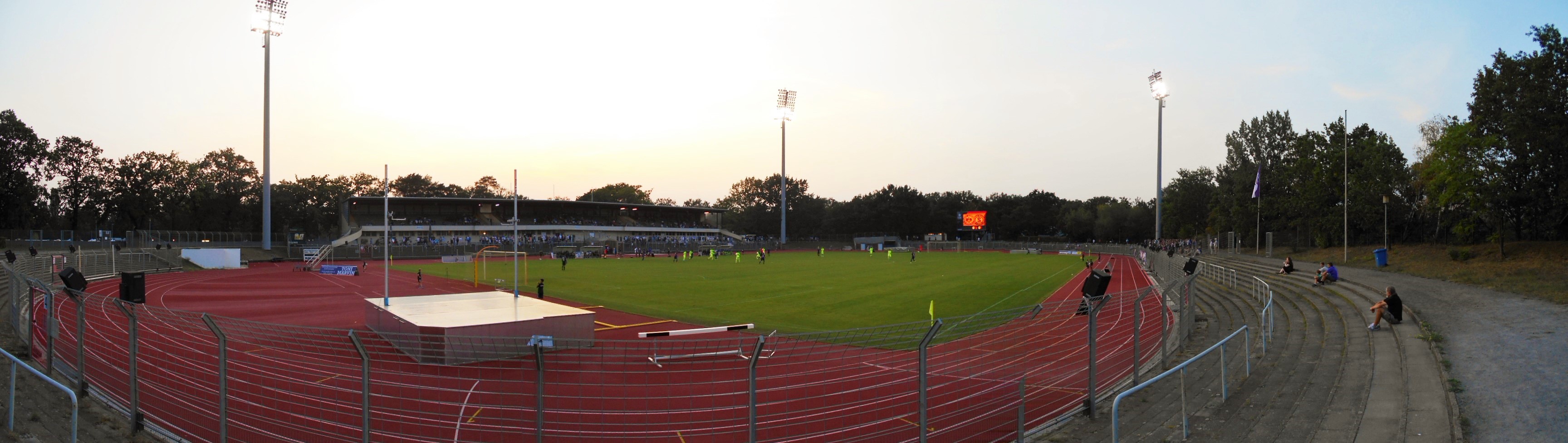 Mommsenstadion: Tennis Borussia Berlin – SC Staaken 1919