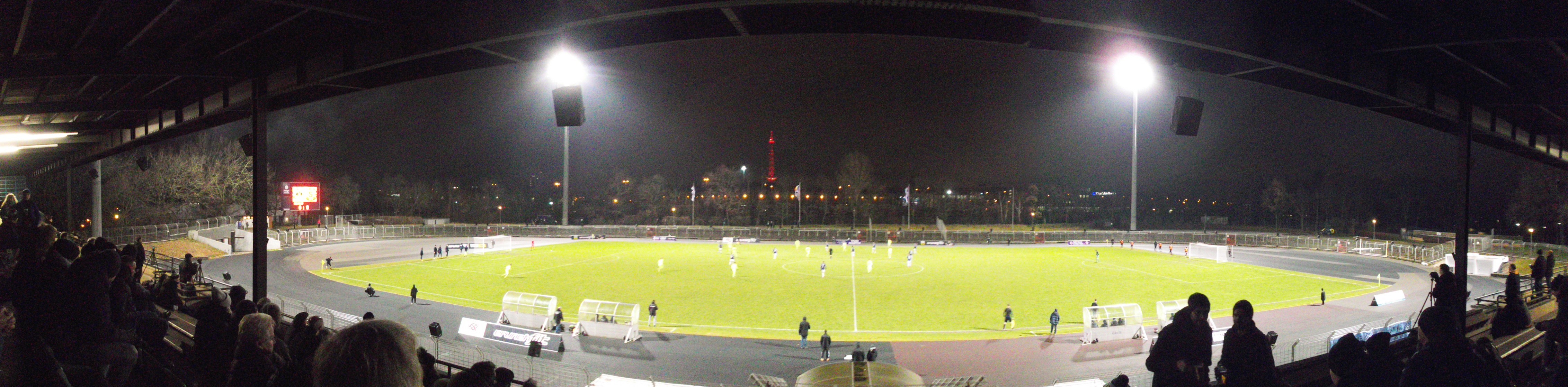 Mommsenstadion: Tennis Borussia Berlin – SC Staaken 1919