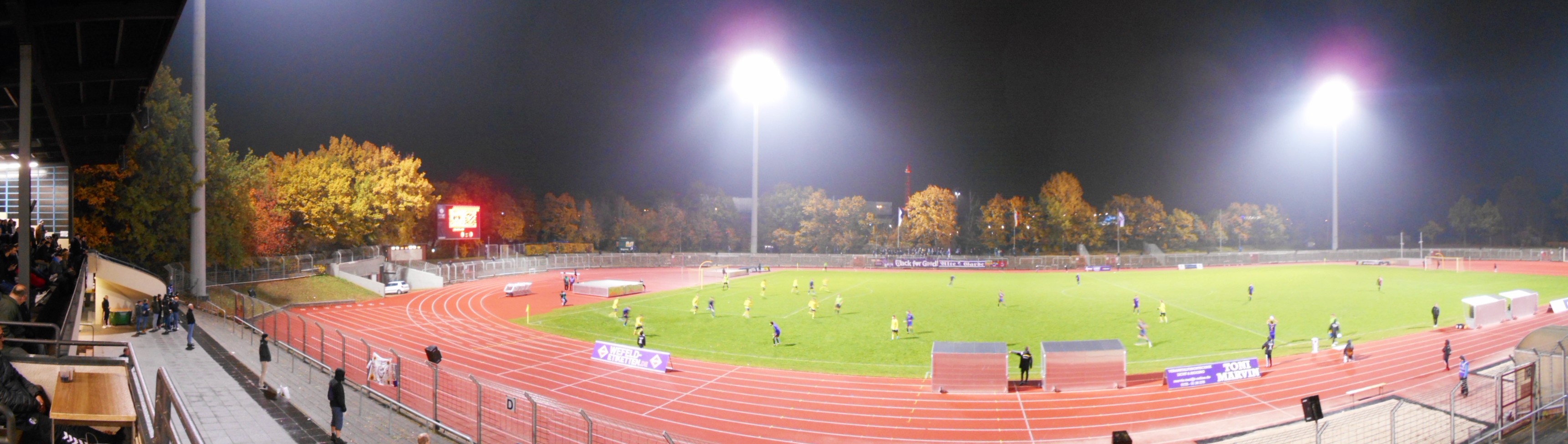 Mommsenstadion: Tennis Borussia Berlin – Torgelower FC Greif