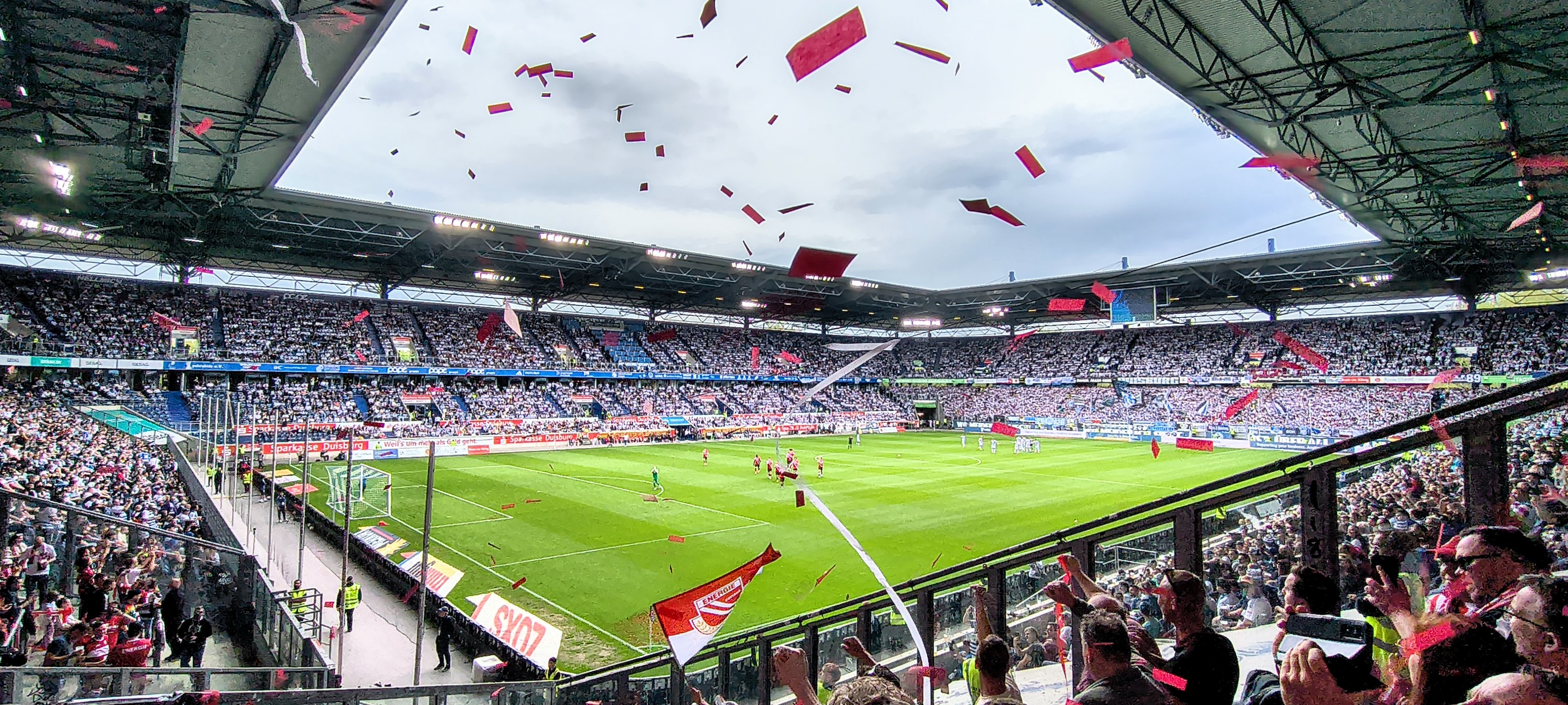 MSV-Arena: Meidericher SV Duisburg – FC Energie Cottbus