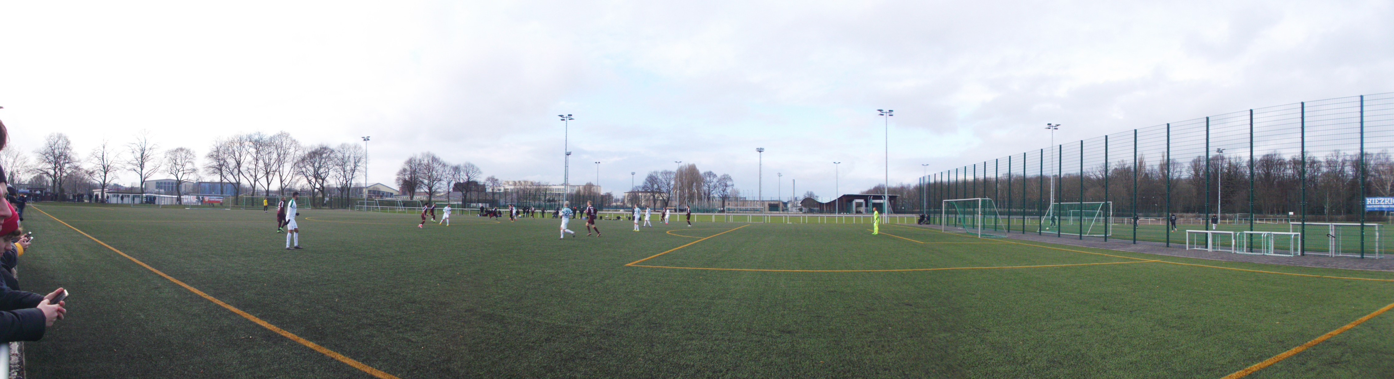 Sportforum Kunstrasenplatz 2: Berliner FC Dynamo – FSV Optik Rathenow