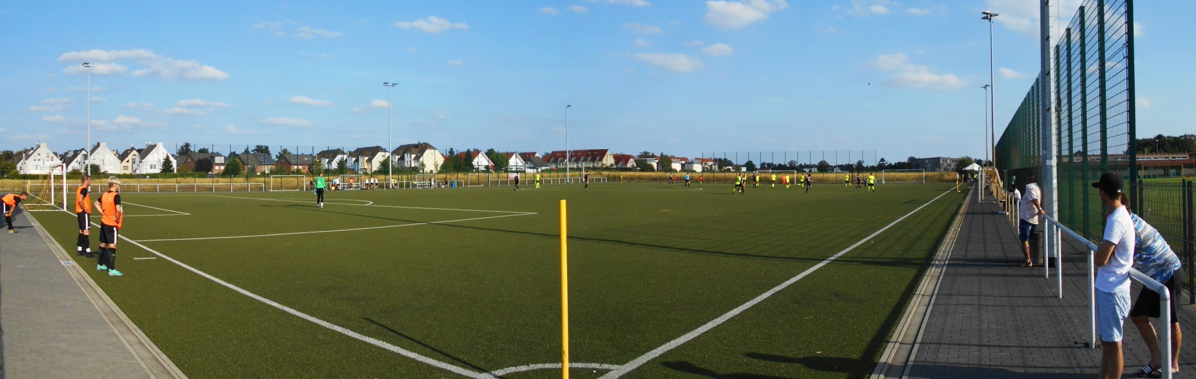 Sportplatz am Friedensweg: SG Großziethen – TuS 1896 Sachsenhausen