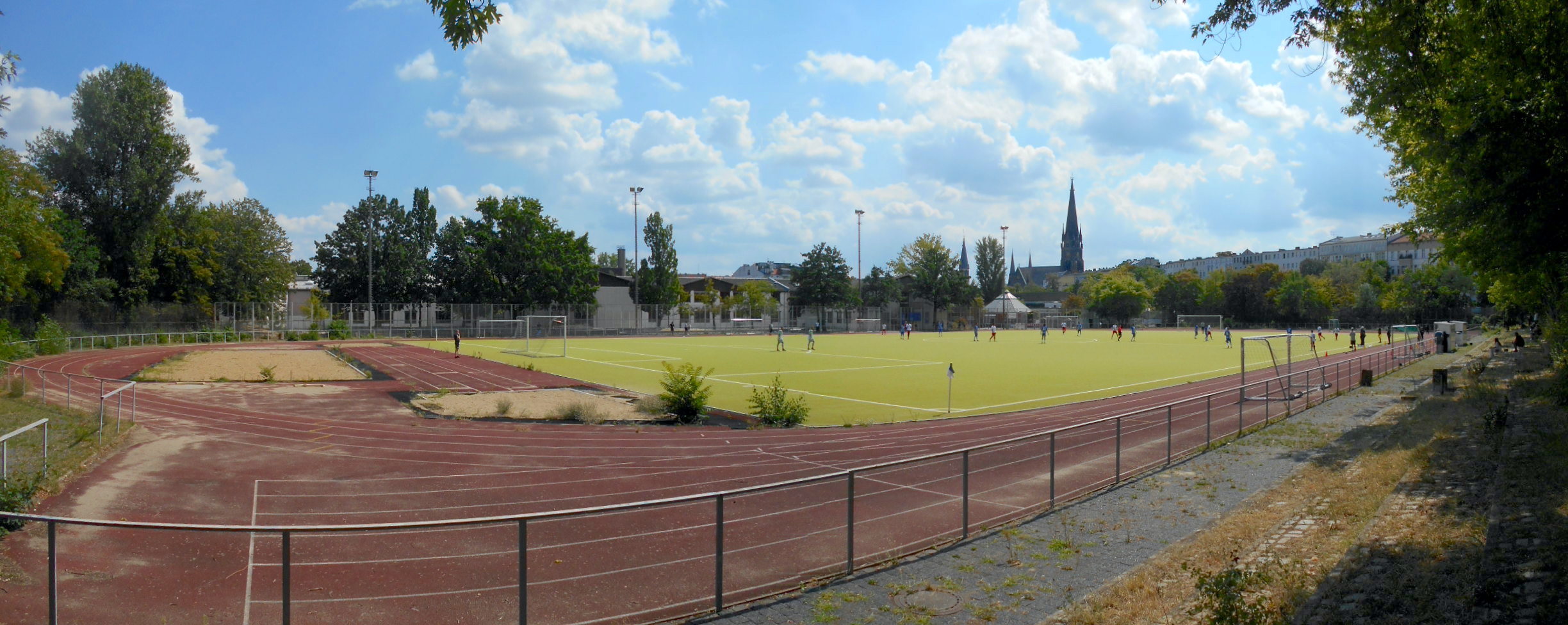 Sportplatz Blücherstraße: Türkiyemspor Berlin – Hertha Berliner SC III