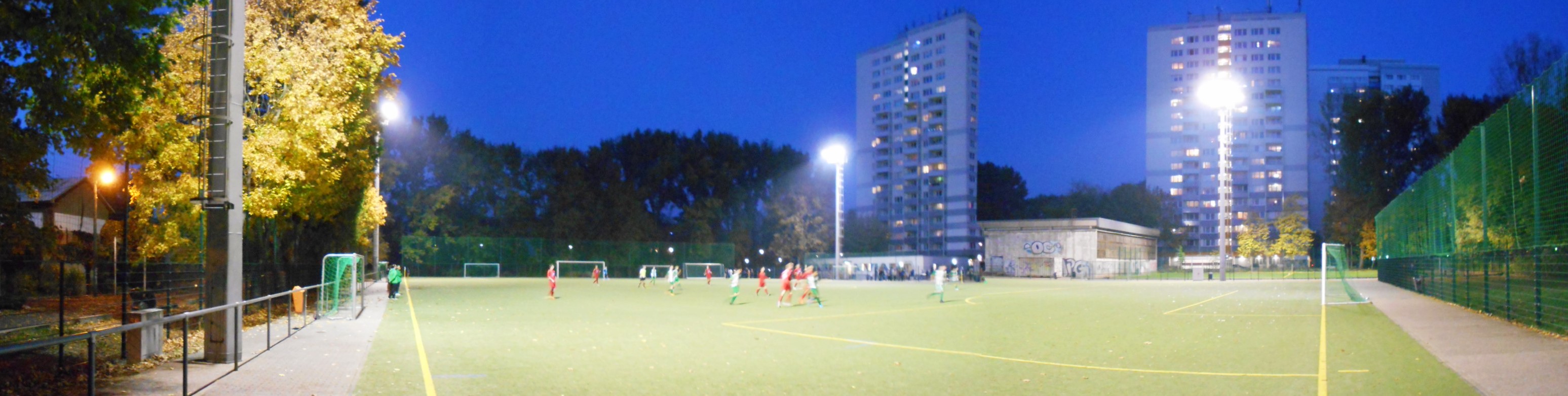 Sportplatz Dolgenseestraße: SV Bau-Union Berlin – Berliner SV Grün-Weiss Neukölln II