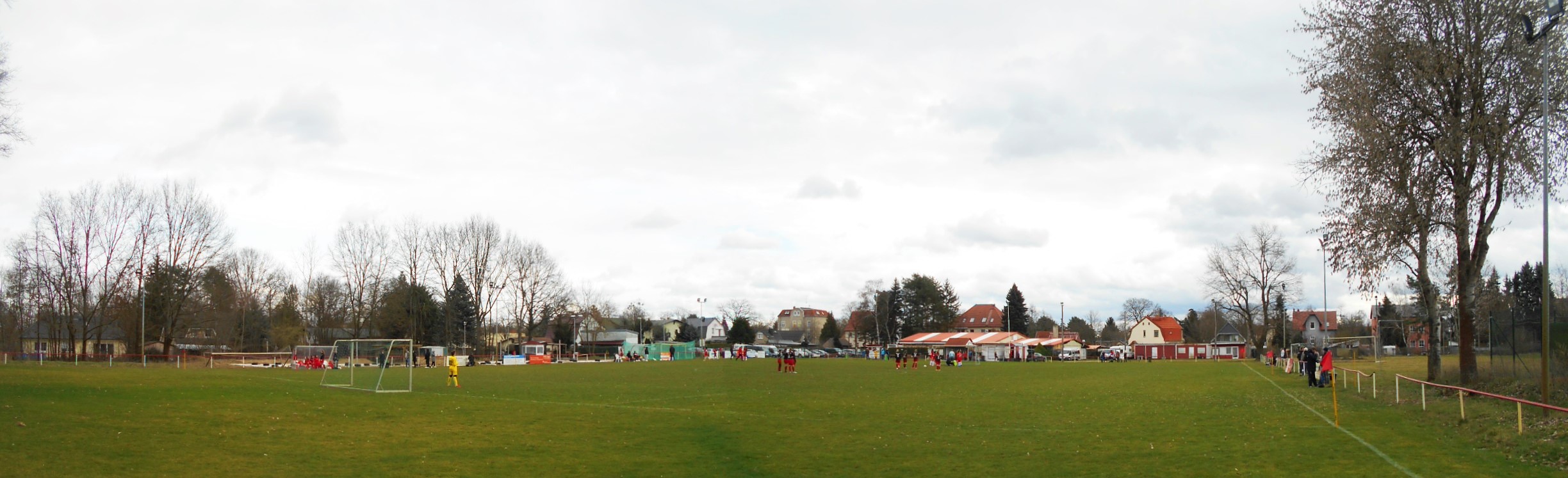 Sportplatz Fredersdorf: TSG Rot-Weiß Fredersdorf-Vogelsdorf – FC Energie Cottbus