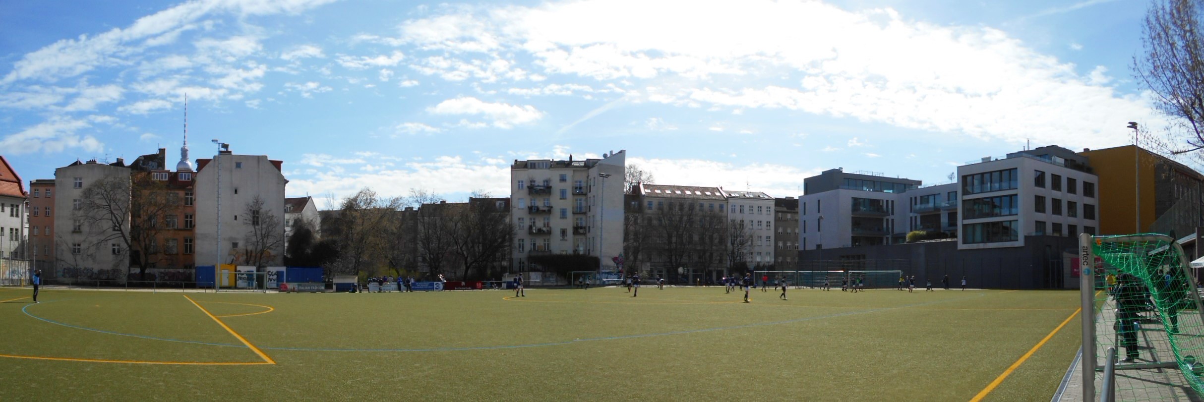 Sportplatz Kleine Hamburger Straße: SV Blau Weiß Berolina Mitte – FSV Hansa 07 Berlin