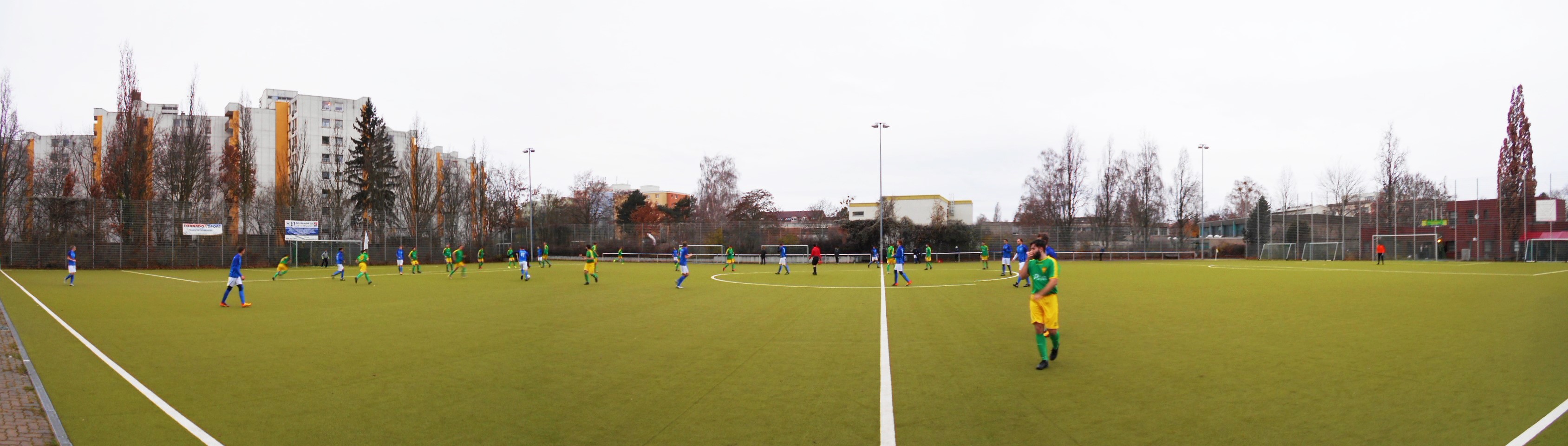 Sportplatz Körtingstraße: SV Süden 09 Berlin – SG Blau-Weiß Friedrichshain