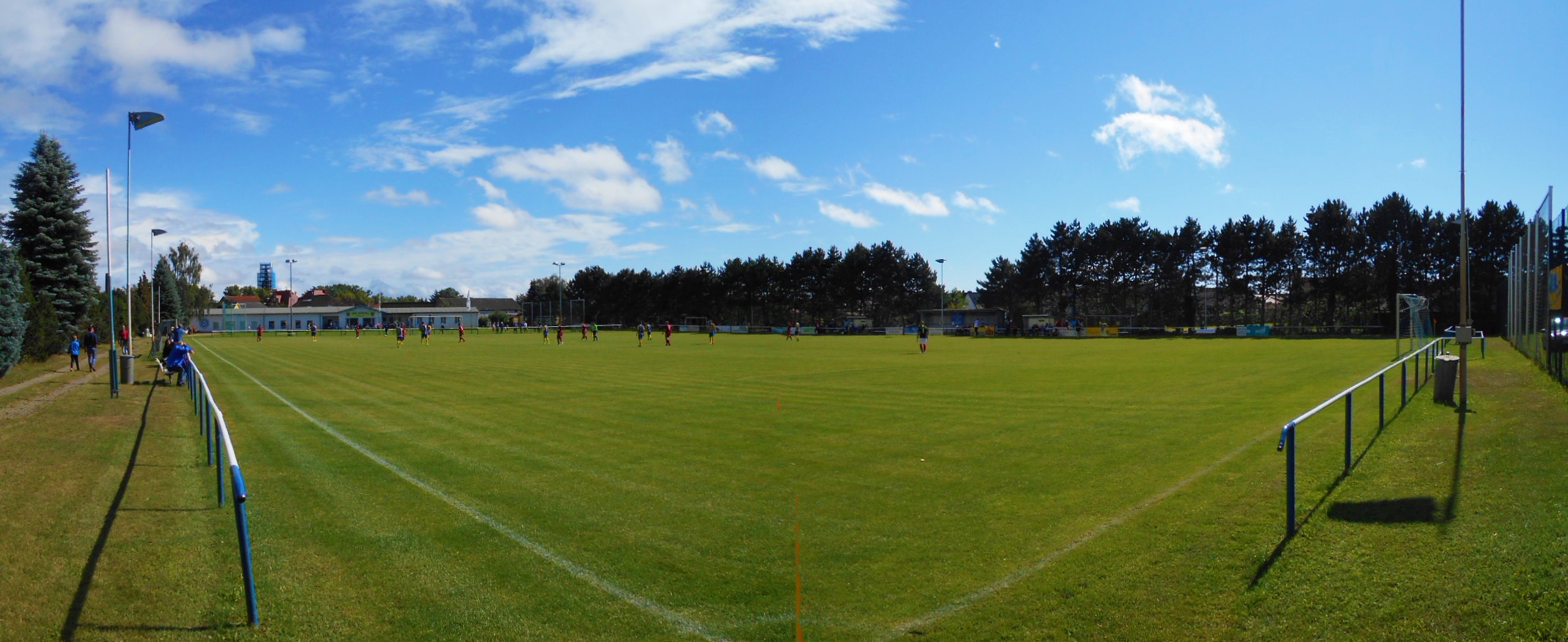 Sportplatz Ragow: FSV Admira 2016 – Rotberger SV Waltersdorf 09