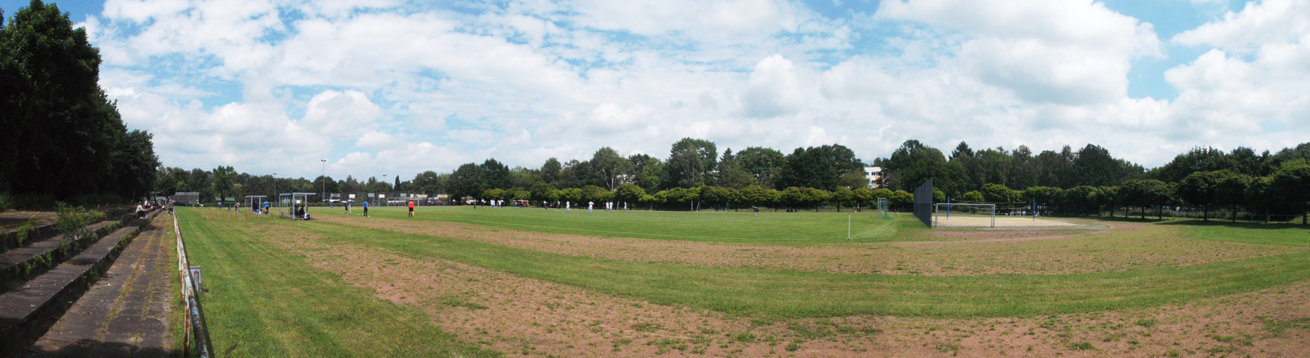 Sportplatz Sachtlebenstraße: Sp.Vg. Blau-Weiß 1890 Berlin – FC Stern Marienfelde