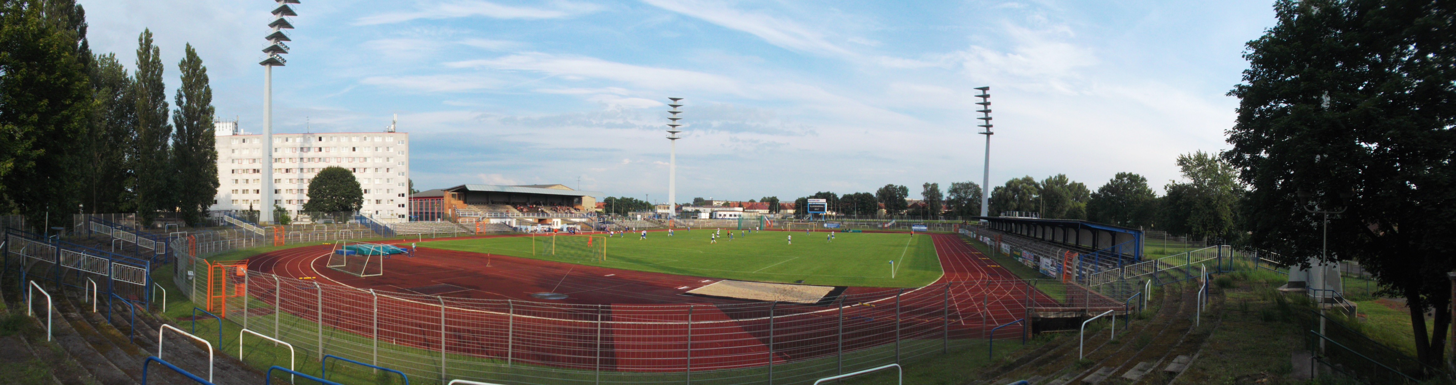 Stadion am Quenz: FC Stahl Brandenburg – VSG Altglienicke