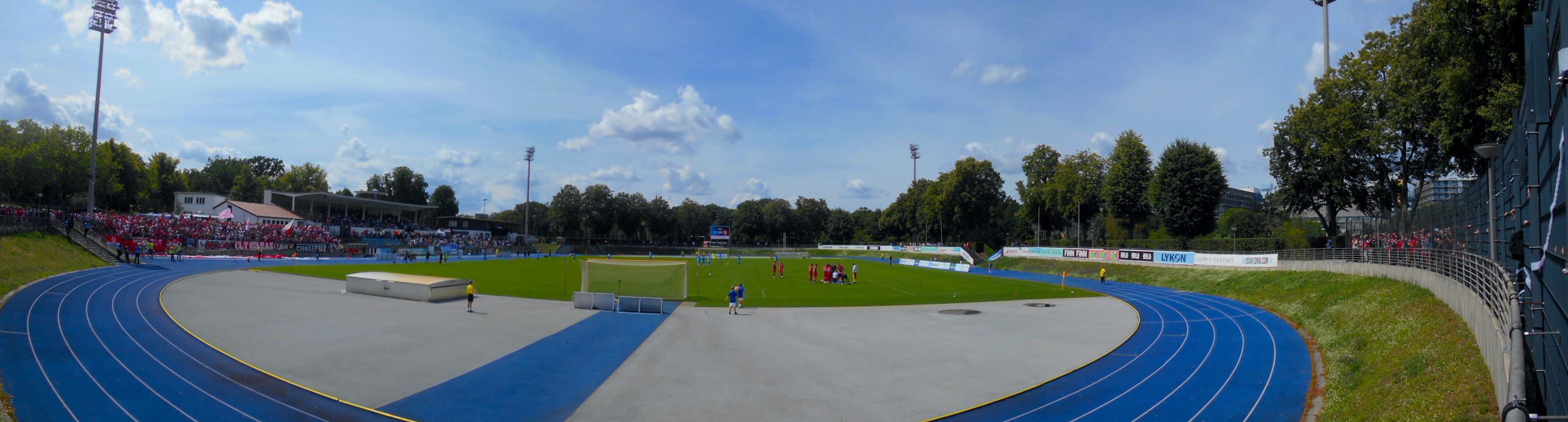 Stadion Lichterfelde: FC Viktoria 1889 Berlin – FC Energie Cottbus