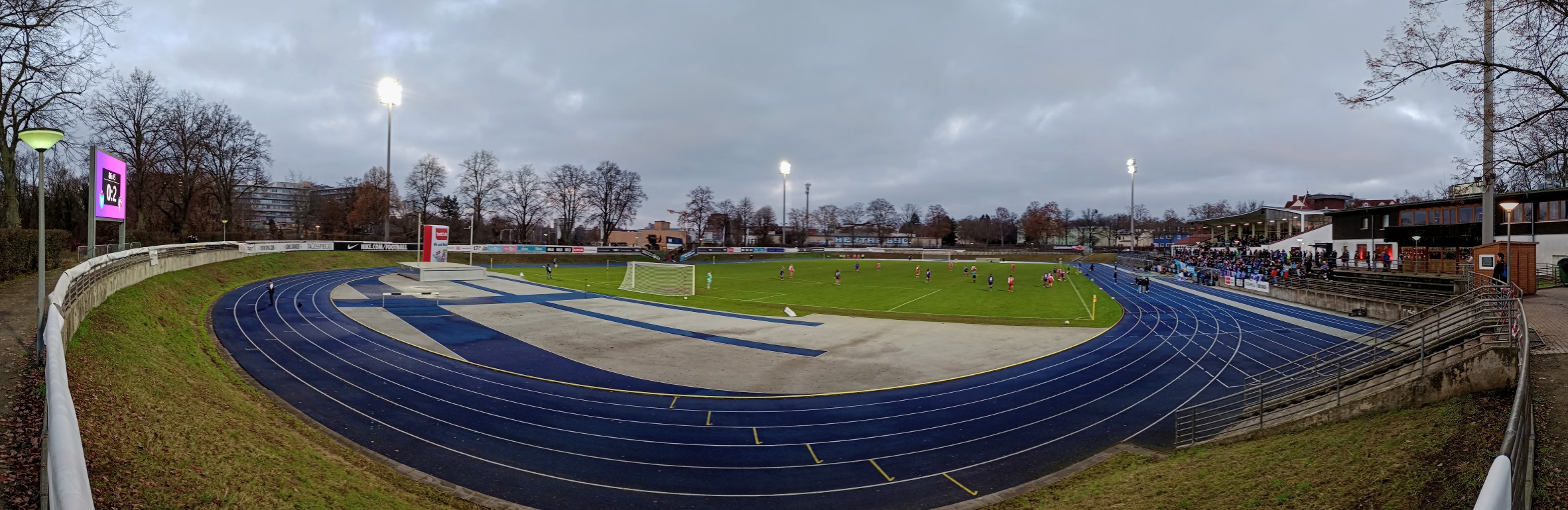 Stadion Lichterfelde: FC Viktoria Berlin – 1. FFC Turbine Potsdam
