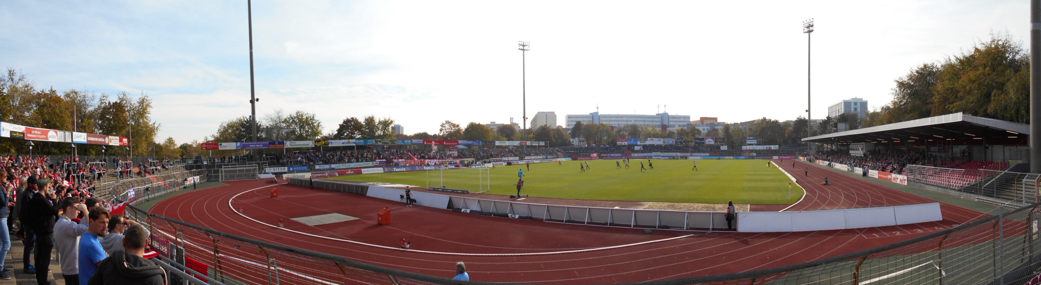 Südstadion: SC Fortuna Köln – FC Energie Cottbus