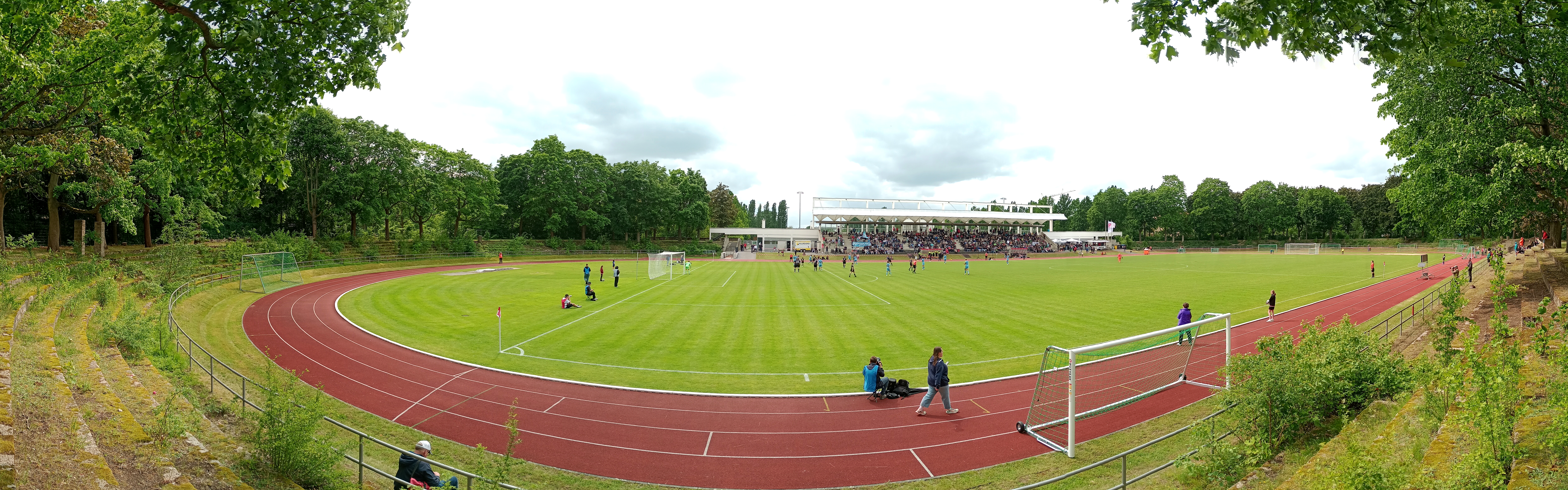 Volkspark Mariendorf: FC Viktoria Berlin – Borussia Pankow