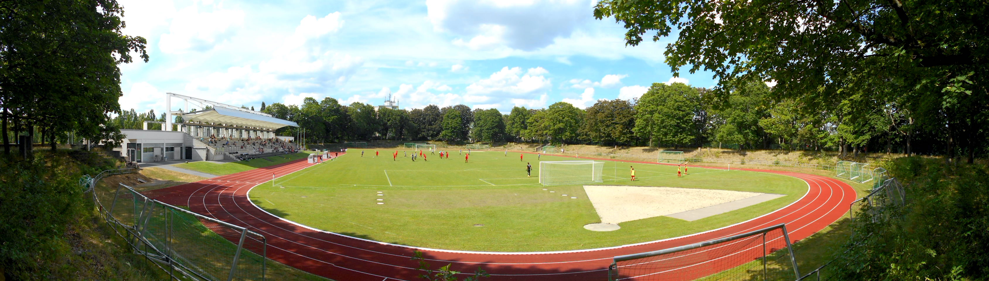 Volkspark Mariendorf: TSV Mariendorf 1897 – Frohnauer SC