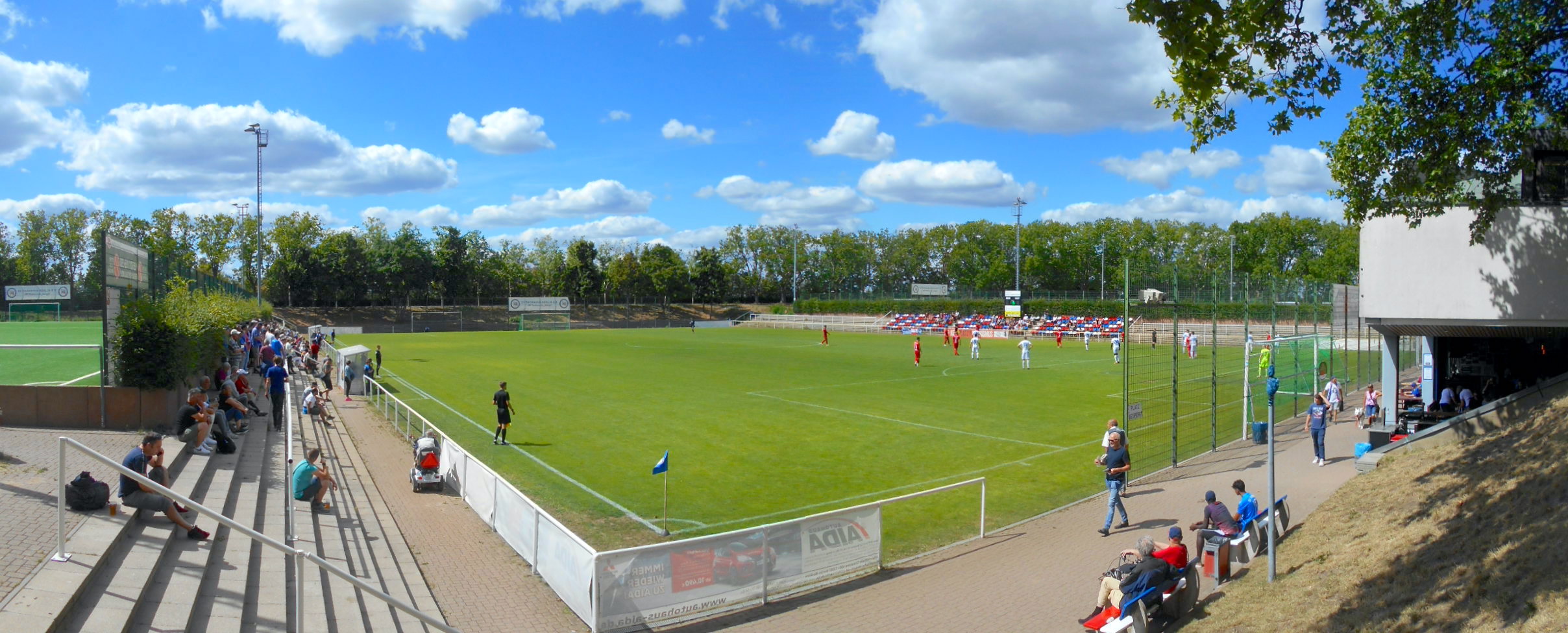 Werner-Seelenbinder-Sportpark: SV Tasmania Berlin – Regionaler SV Eintracht 1949