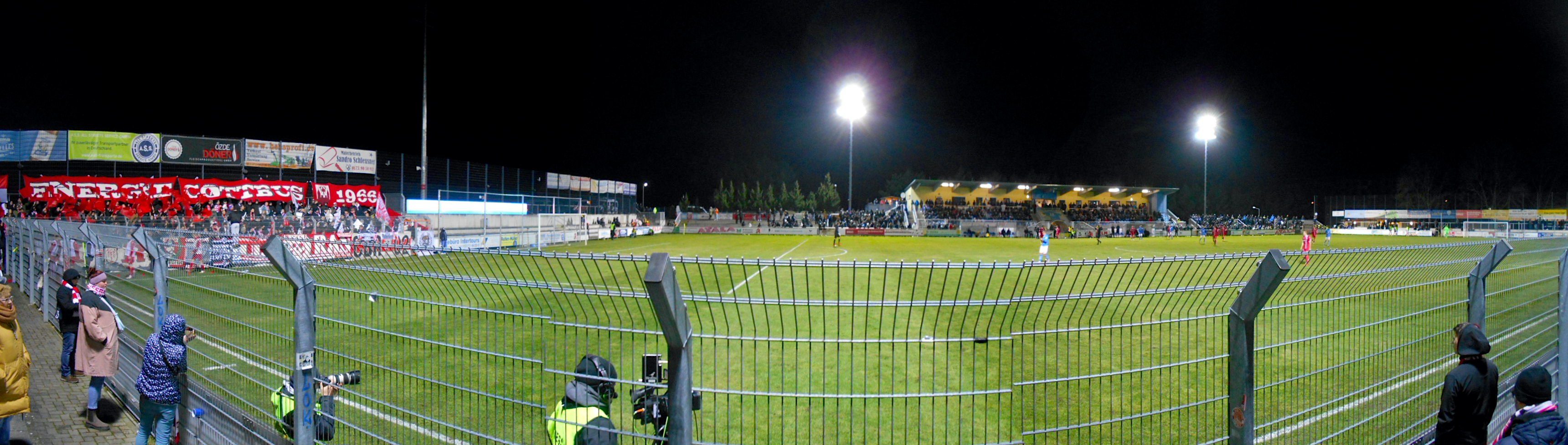 Werner-Seelenbinder-Stadion: FSV 63 Luckenwalde – FC Energie Cottbus