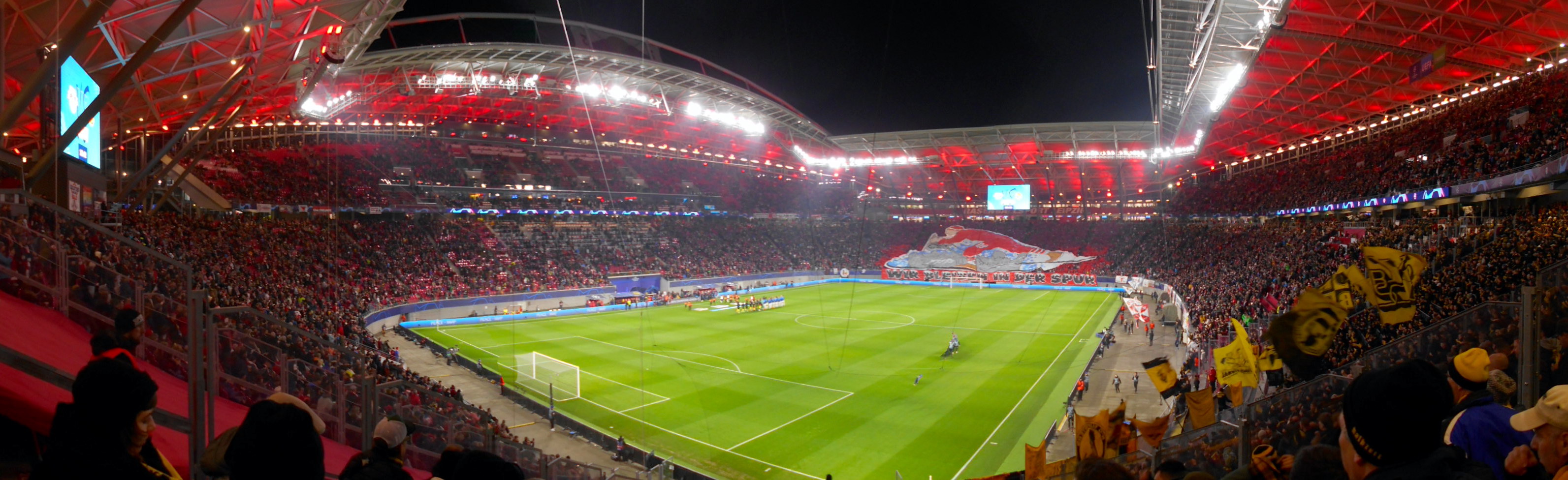 Zentralstadion: Rasenballsport Leipzig – Berner SC Young Boys